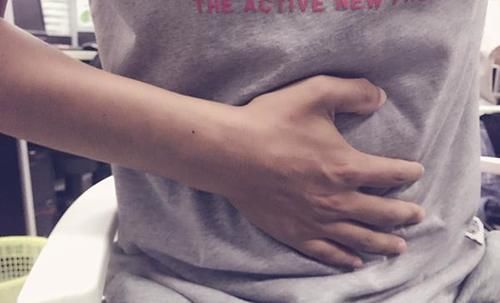 检查|胃癌有征兆，假如得了胃癌，饭后通常会出现3种不适，早点检查