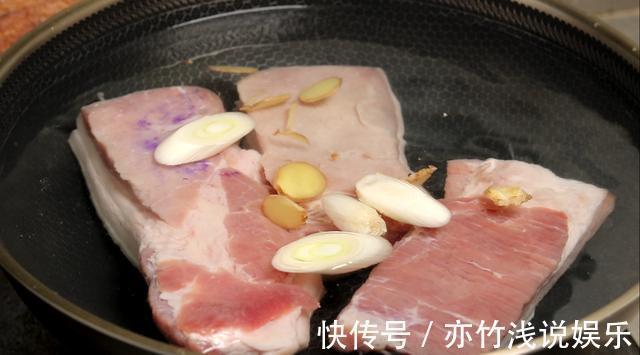 梅干菜|做扣肉时,牢记“2不放7窍门”,蒸出的扣肉肥而不腻,软烂入味