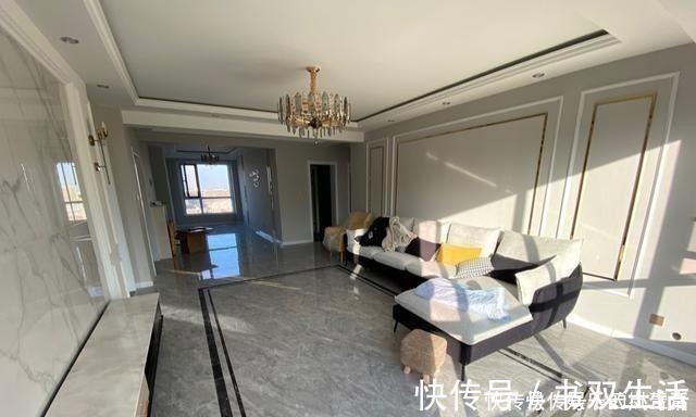 客厅|新房通风半年准备入住,打扫干净漂亮极了,进门就被客厅迷住了