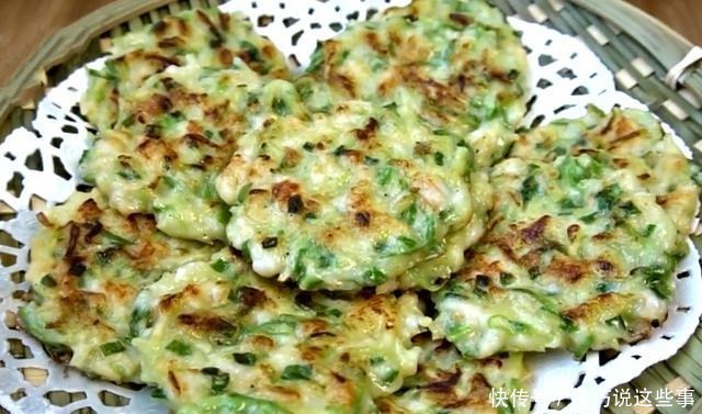 冬天萝卜和它一起煎,越煎越好吃,香味四溢又解馋,比肉饼还香