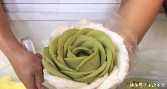 冰淇淋|抖音颜值最高冰淇淋火了,40度高温不熔化,网友:这做法真高明