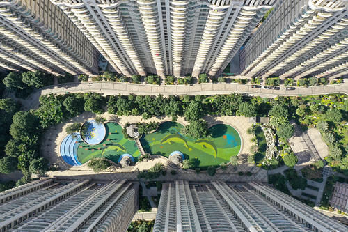 业主们|5年后，楼梯房和电梯房哪个更保值，新规下，答案一目了然