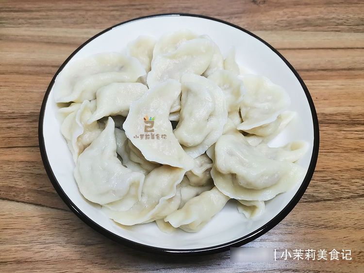 调白菜肉馅，白菜用盐杀水不好吃，教您饭店做法，饺子鲜香更营养