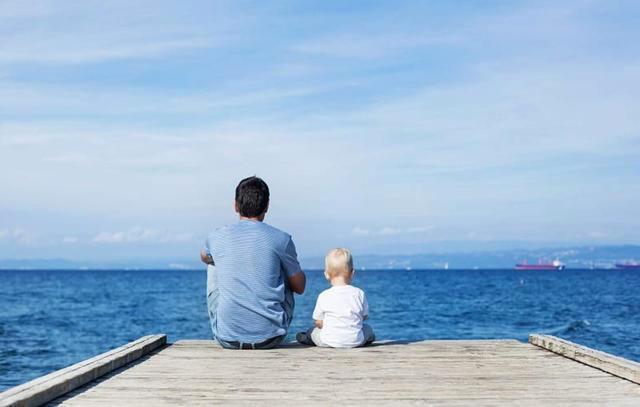 小情绪|5年前,男婴被妈妈用剪刀划成“花猫脸”,如今过得怎么样?