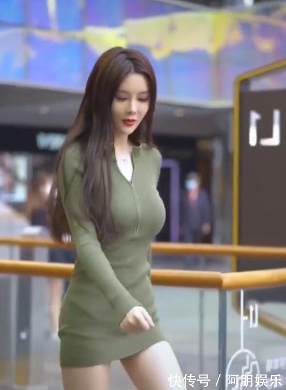 仙女姐姐 仙女姐姐仙气飘飘,一点都不敢大声讲话,怕吓着温柔的她了