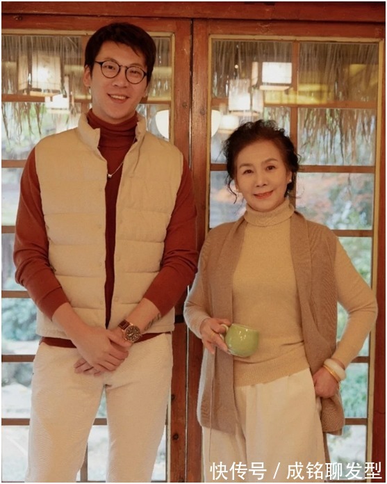 穿衣|六十岁比年轻人还会穿,穿搭优雅又接地气,奶奶辈也能美出新高度