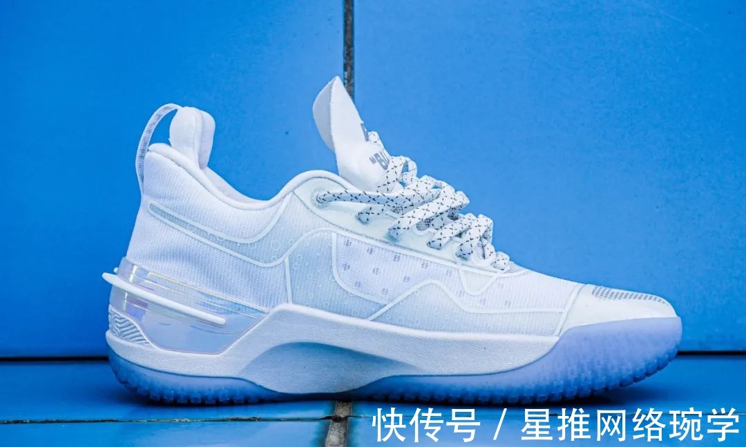 tpu|球鞋开箱：改了鞋楦的闪现3代，气泡配色颜值很高 ！