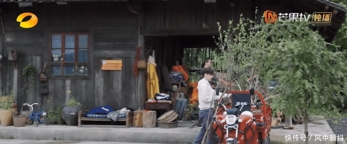 嘉宾 向往最懒的嘉宾,黄磊忍不住吐槽,张艺兴不想理,何炅高情商应对