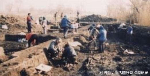 张正祥|知青在农村发现中国最早文字,比甲骨文早2000年,内容让人脸红