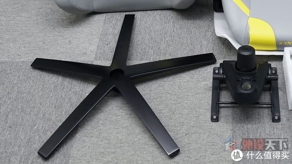 rDXRACER迪锐克斯 夸父（CRAFT）电竞椅简评：科技与文化跨界融合