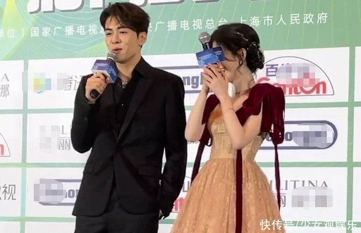 公主裙|鞠婧祎造型审美又在线！盘发搭配公主裙，“漫画女主”有了脸