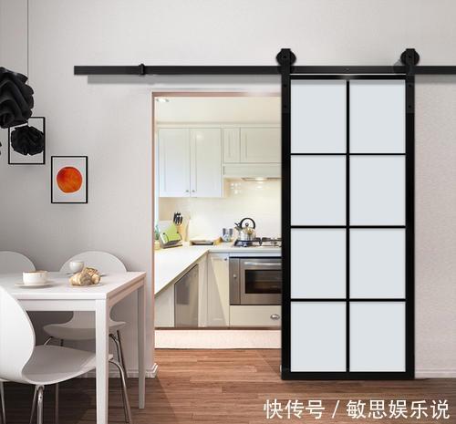 油烟|为什么有钱人厨房不装推拉门?头次见这种设计,真后悔我家才知道