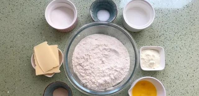 大厨教你做懒人面包，记住这几步，不用烤箱也能做出来