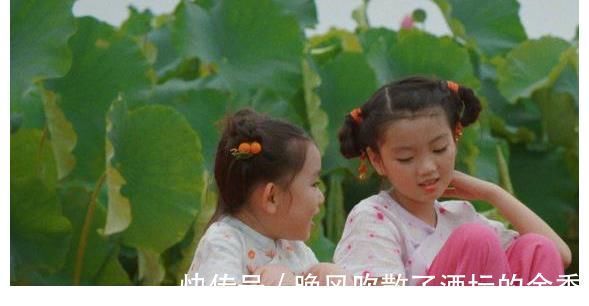 8岁阿拉蕾高温拍摄，皮肤晒得通红似过敏，为了红：父母没底线？