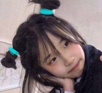 坐姿|女生若常有这“3种坐姿”,八成会越来越胖,当心异性缘会变差