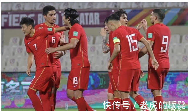 金敬道|国足不会进行人员调整,李铁信任现有国脚,张稀哲等人挑大梁