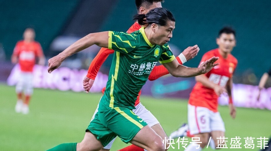 青島隊(duì)|中超最新積分榜保級(jí)組兩驚喜，魯能上港爭(zhēng)冠，廣州河北“練級(jí)”！