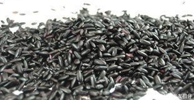 脸色|每天一碗这种粥,坚持一月,脸色红润,白头发消失了,便秘也好了