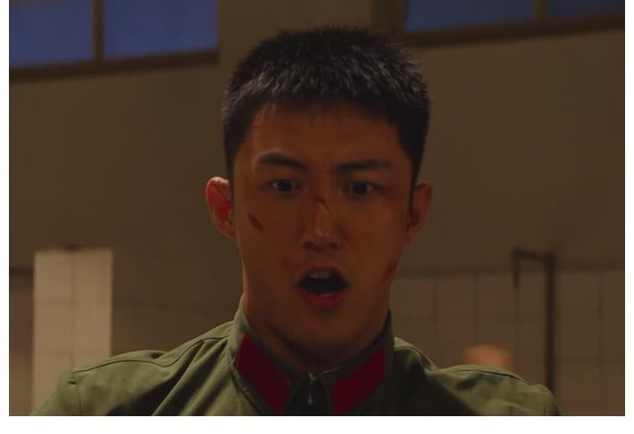 王牌部队全员演技过关,他却收获差评,被指说话梗着脖子台词硬挤