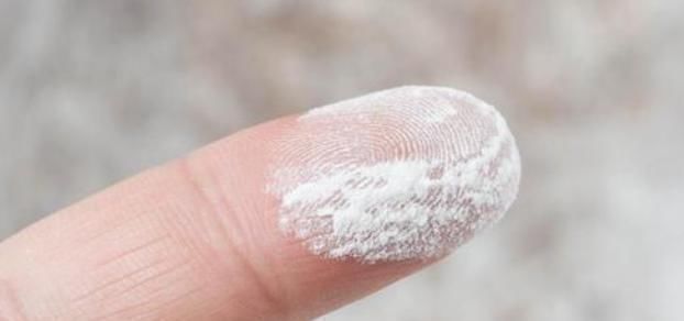 医院|6个月女婴一天睡20小时,送医院查出卵巢癌,只因奶奶用了这个