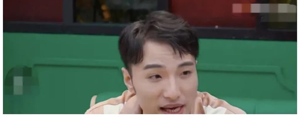 姐姐|空有一桌好食材却做不出好菜的《请吃饭的姐姐》