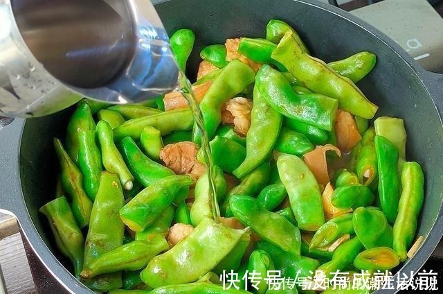 食材|教你做一道下饭家常菜，食材简单，做法也是看一次就会