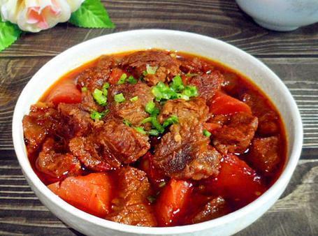 滋补|炖牛肉,方法很重要!教你4个小妙招,牛肉快速炖烂,鲜嫩又入味