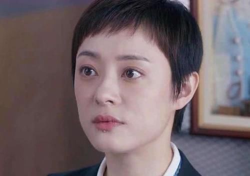 短发|女生自以为好看的4种发型,其实都是“踩雷”款,直男大多都反感