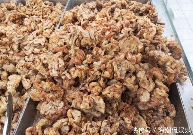 食物|阿姨超市卖“废弃物”,一个小摊位,独霸整个超市,销量太好