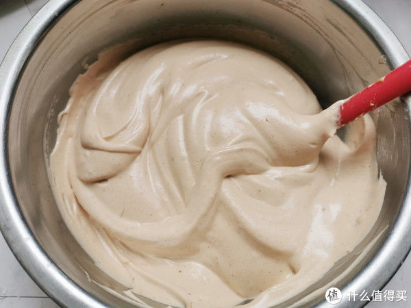 热油烫面做蛋糕，不回缩不开裂，新手最喜欢的配方，成功率高