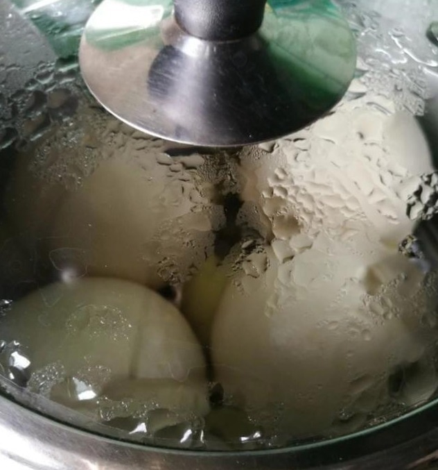 馒头店的馒头又大又白，加了啥东西做好4点，暄软筋道，你也行