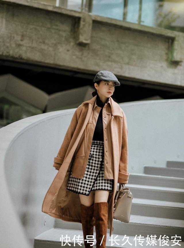 大衣的贵气,还需要“靴子”来演绎,学三木的穿法,你也时髦高级
