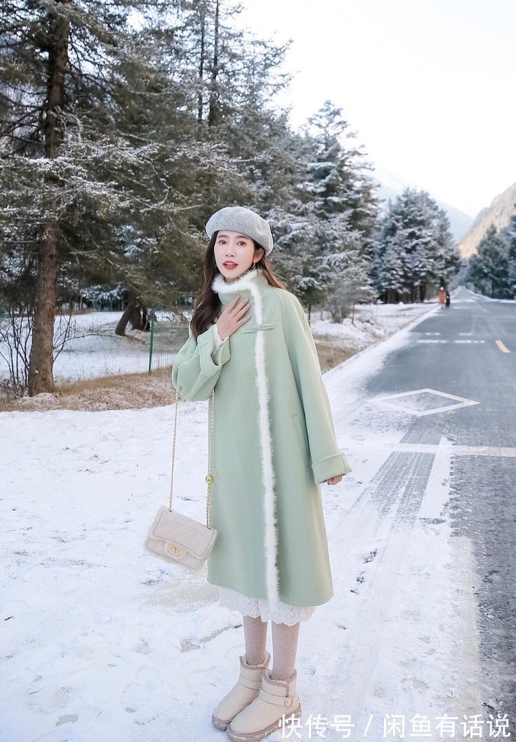 新年 过年穿衣别太“廉价”,备上这几件高级又显贵,亲戚都夸有气质