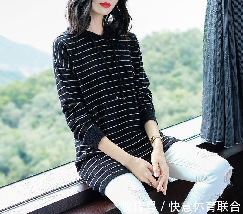 毛衣 今年不流行外套配毛衣了, 学下图女人这样穿, 气质飙升更有女人味！