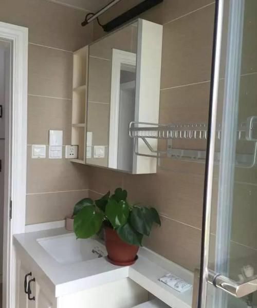 美式|118㎡简约美式三室两厅，浴霸灯还可以这样装，太聪明了！