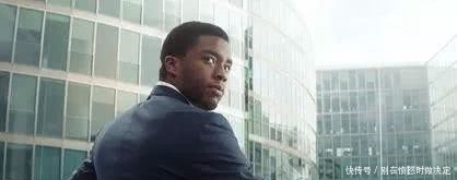 漫威中死得最草率的国王!黑豹老父亲在哭泣