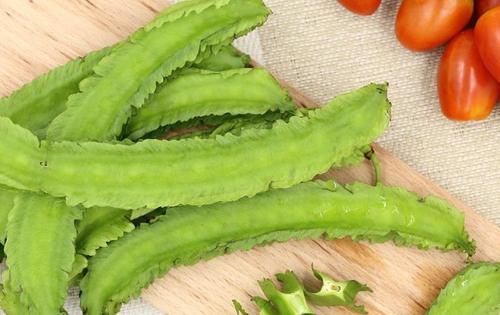 中年|它被称为“豆中之王”，控压又控糖，美容养颜，比豆角营养还高！