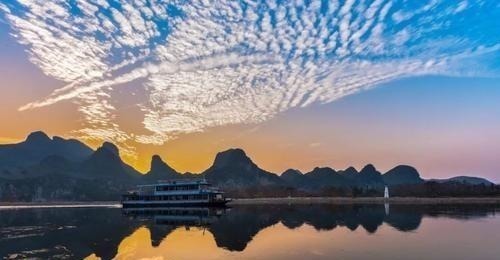 诗人@唐朝一位不出名的诗人,毕生只作六首诗,其中有两首家喻户晓