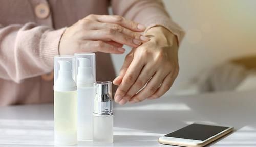 真正能够抗衰老的办法，不是敷面膜、涂护肤品，而是做3小事