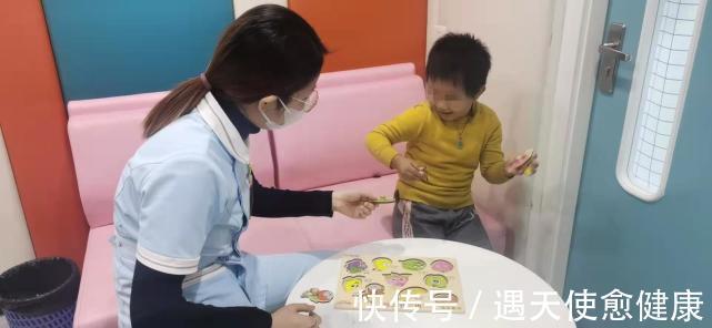 食物|天使科普:孩子发烧不能吃鸡蛋?这样忌口,当心延误病情!