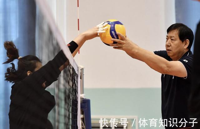 功勋|天津媒体透露女排新帅消息!功勋教练基本无望,最大热门被点名