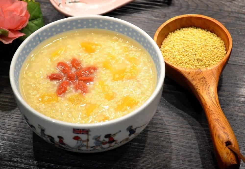 烤馒头片|养胃食物榜单公布：面条第3、小米粥第2，第一名你可能不知道