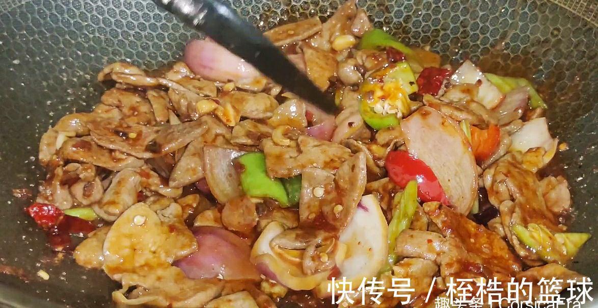 炒制|猪肝最忌用清水洗，等于吃毒素，教你正确做法，毒素自动跑出来