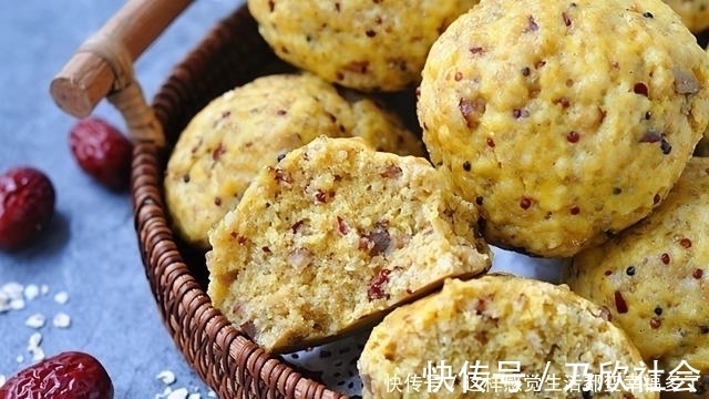 小姐姐|减肥也能吃主食!用5种食材做杂粮包,比白面馒头香,越吃越瘦!