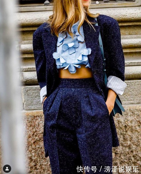 w向最会穿的配色高手学搭配!用这3种方法,秋天就能美到开挂!