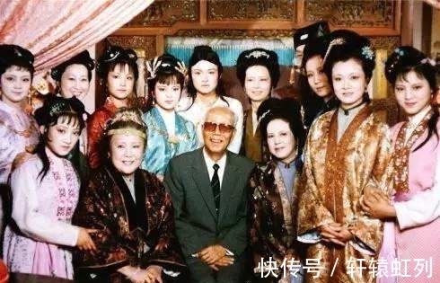 黛玉@王扶林说,我没做到了,新版《红楼梦》做到了,还做得很好