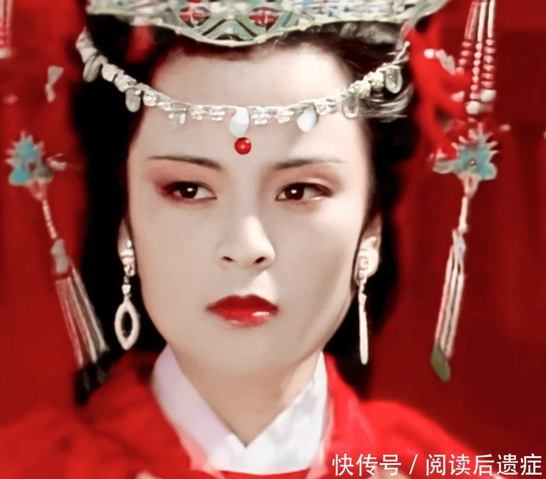 贾母|《红楼梦》：给迎春探春姐妹让座的，究竟是哪几位？