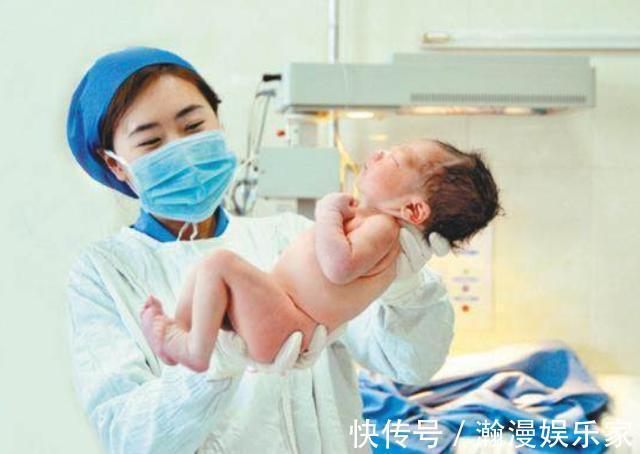 宝宝|顺产分娩时,宝宝咋从产道中爬出来的带你看清全过程,真心不易