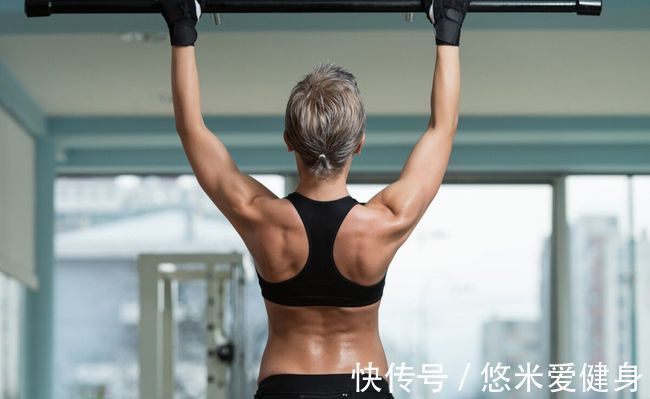 动作|引体向上的4个发力技巧,坚持每天训练,快速提升动作数量