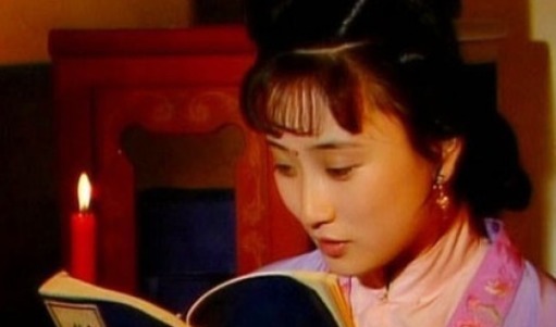 宝钗#红楼梦里最苦命的女孩,千金小姐沦为下堂妾,一生都在被虐待